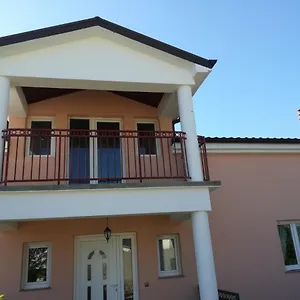  Apartment Oaza